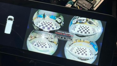 Система кругового обзора 360° получила одобрение производителя; компания Candid получила заказ на пилотный проект по производству автобусов в 2026 году.